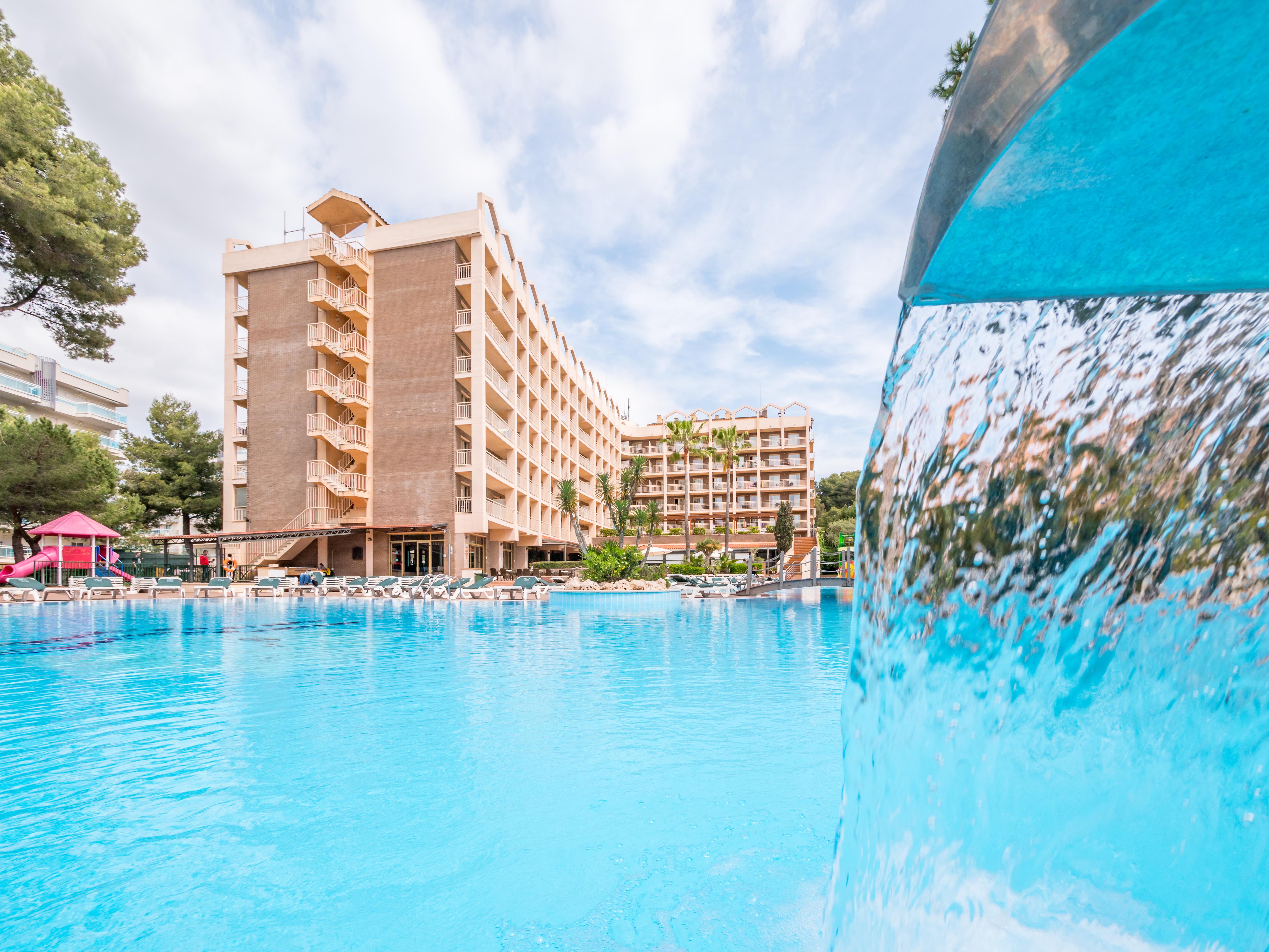 Golden Avenida Family Suites 4* 살루 외부 사진