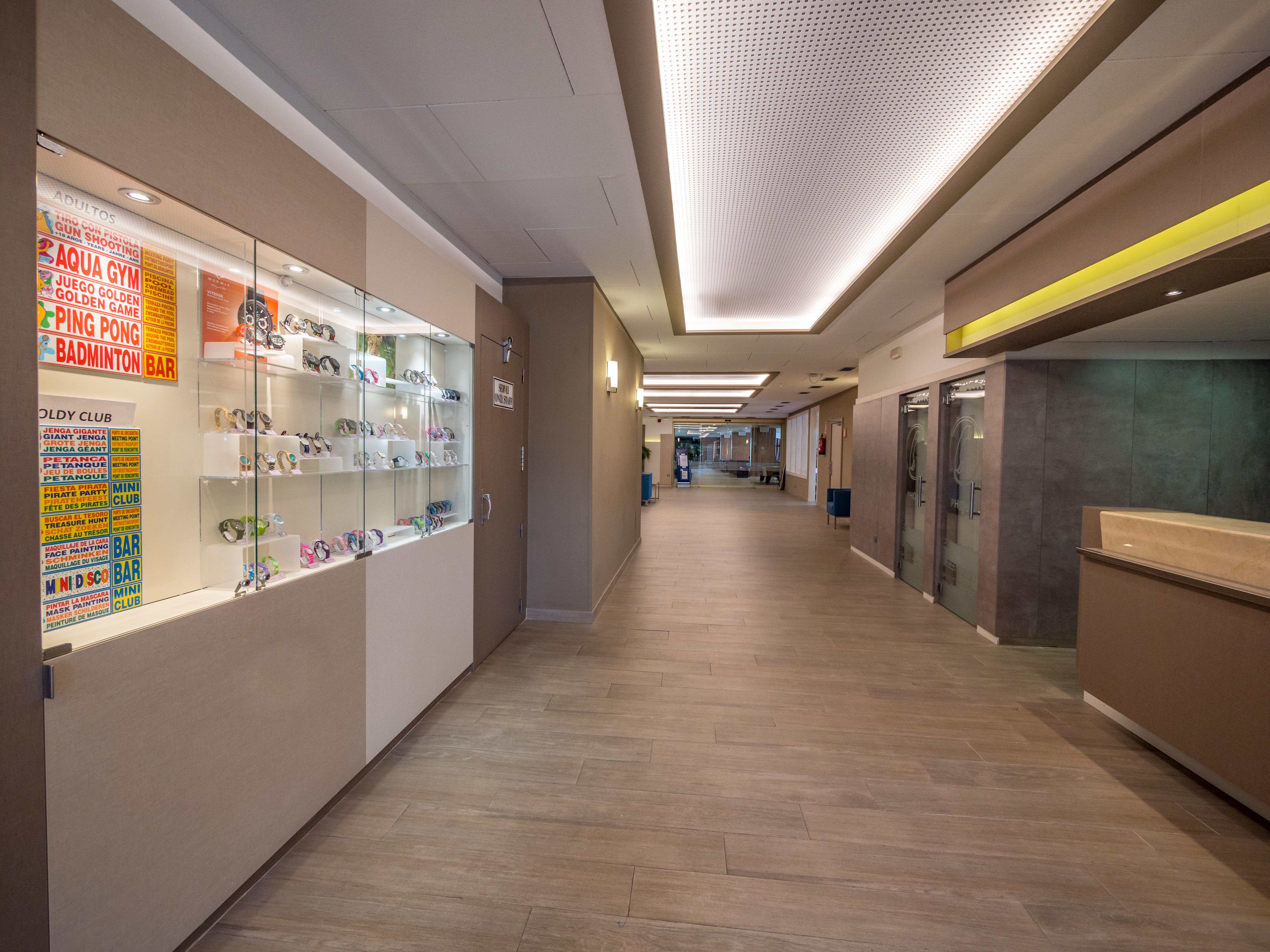 Golden Avenida Family Suites 4* 살루 외부 사진