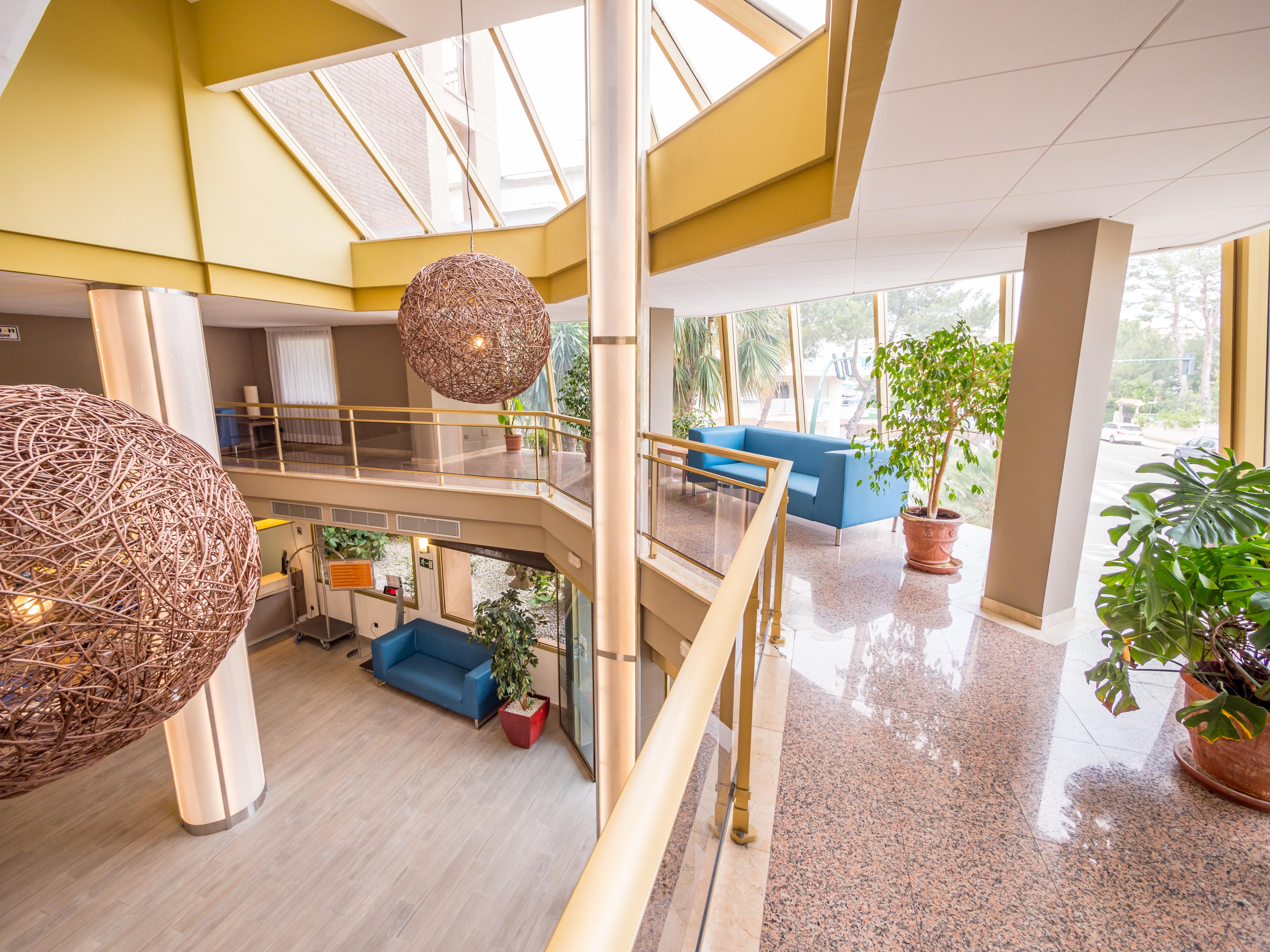 Golden Avenida Family Suites 4* 살루 외부 사진
