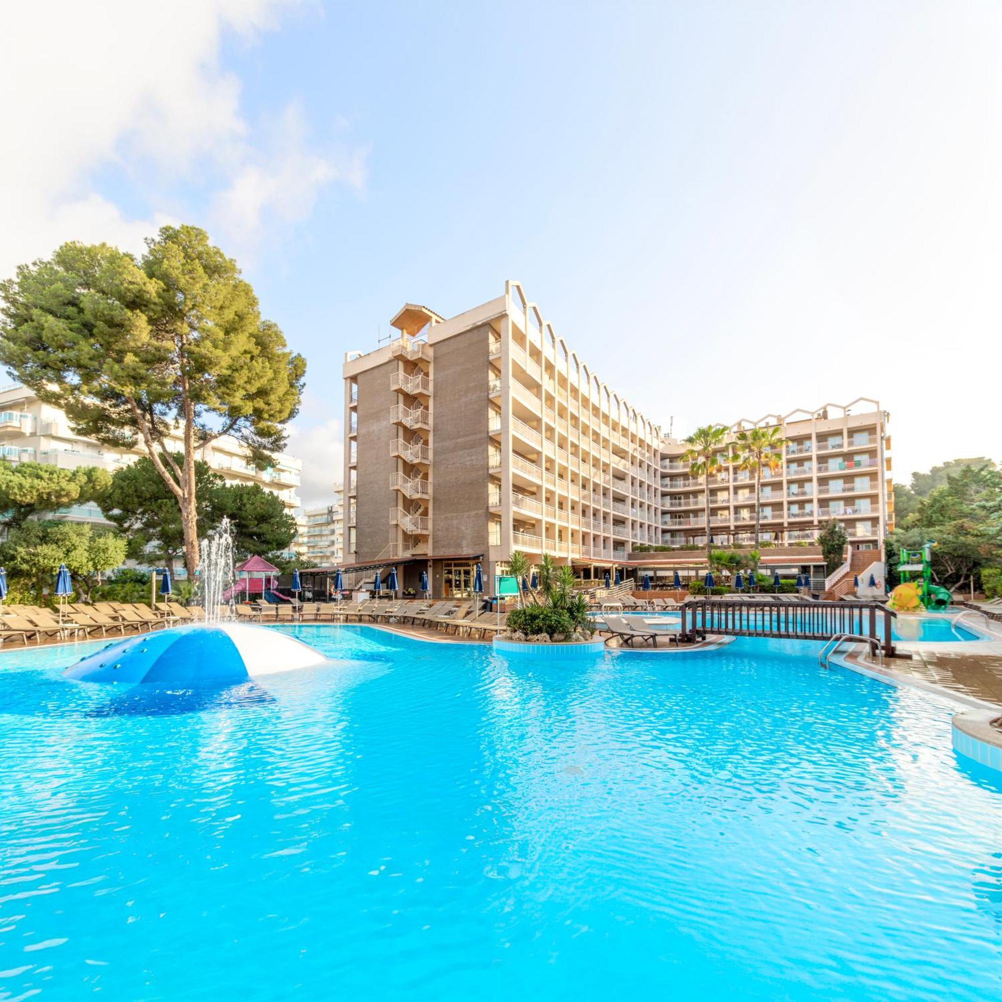 Golden Avenida Family Suites 4* 살루 외부 사진