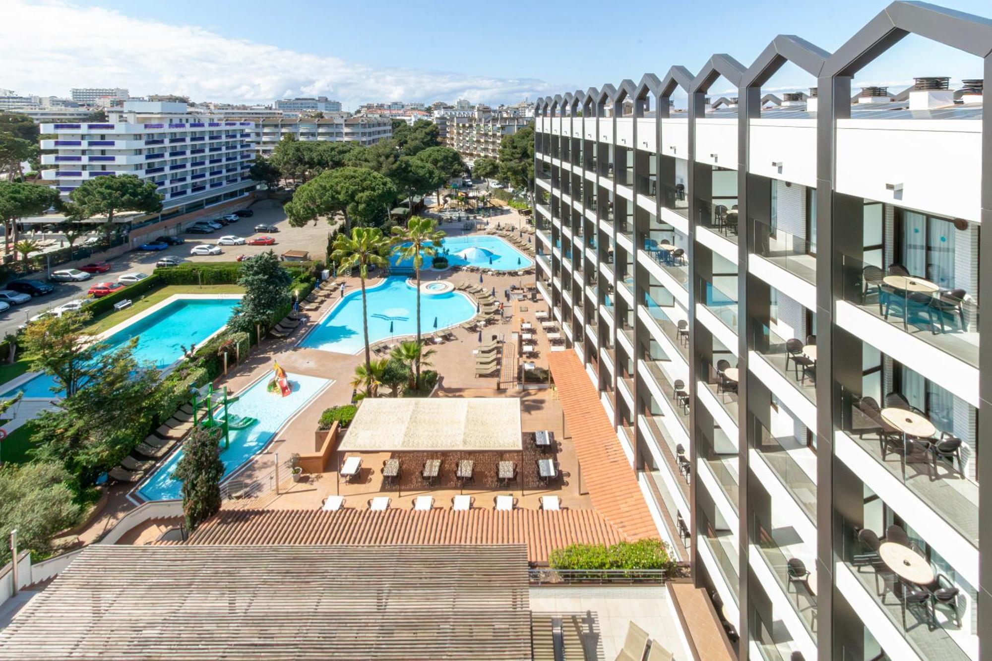 Golden Avenida Family Suites 4* 살루 외부 사진