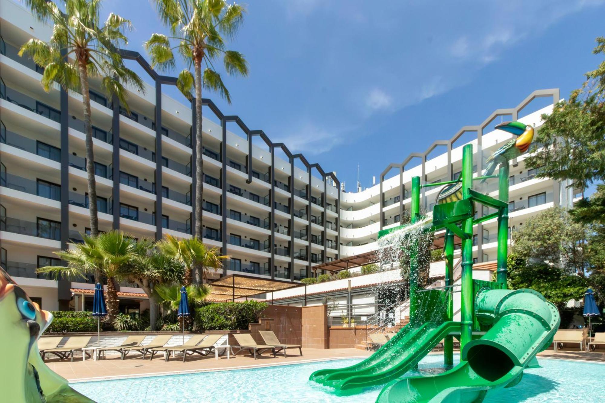 Golden Avenida Family Suites 4* 살루 외부 사진