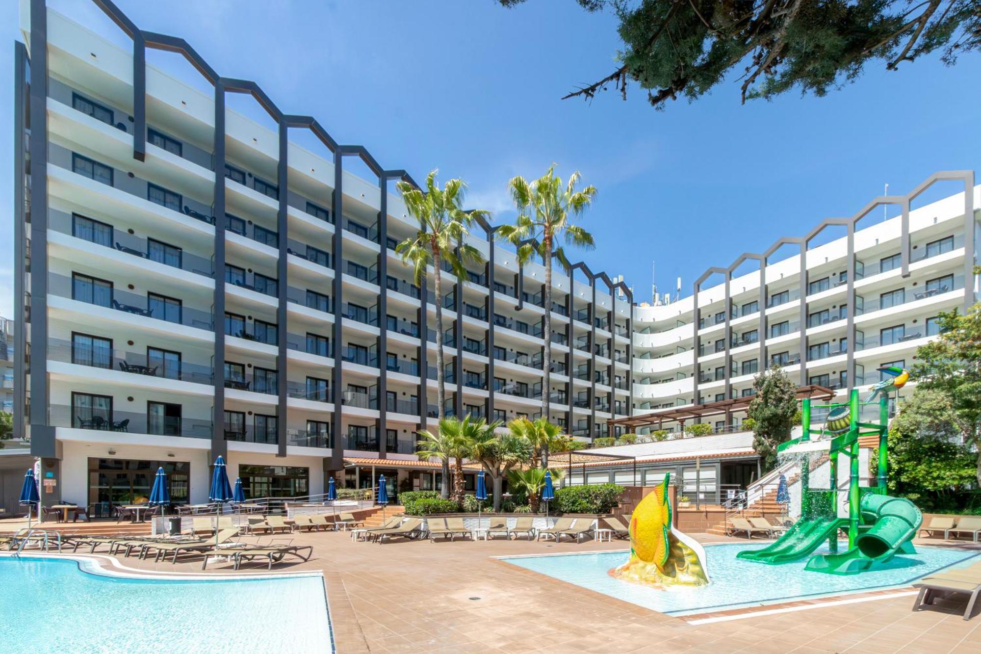Golden Avenida Family Suites 4* 살루 외부 사진